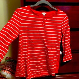 Gap Red & White striped top!
